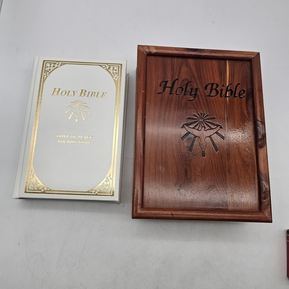 Vintage Holy Bible Dove Of Peace KJV White HC W/ Wood Box Illustrated Set